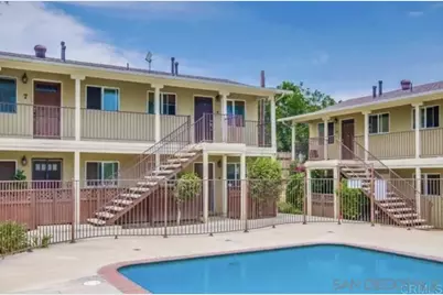  905 E 4th Street #6, National City, CA 91950 - Photo 7