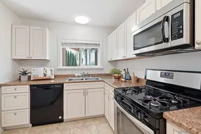 795 Via Callado, Oceanside, CA 92057 - Photo 11