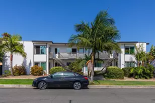 2003 Emerald St, San Diego, CA 92109 - Photo 3
