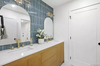  4044 Crystal Dawn #103, San Diego, CA 92122 - Photo 17