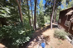 23096 Balsam Ln, Crestline, CA 92325 - Photo 3
