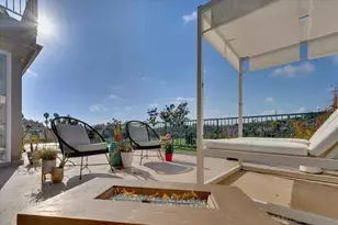 2544 Navarra Dr, Carlsbad, CA 92009 - Photo 13