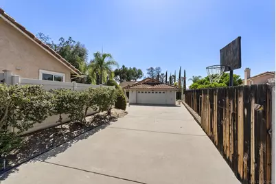  2011 Rachelle Pl, Escondido, CA 92025 - Photo 41