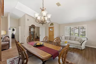 2011 Rachelle Pl, Escondido, CA 92025 - Photo 7