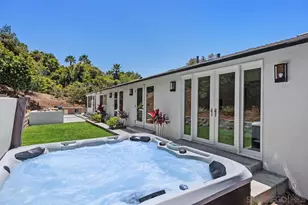 2586 Azure Coast Dr, La Jolla, CA 92037 - Photo 33