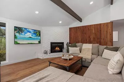  2586 Azure Coast Dr, La Jolla, CA 92037 - Photo 7