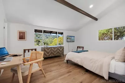  2586 Azure Coast Dr, La Jolla, CA 92037 - Photo 23