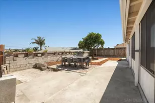 448 W Redondo, Oceanside, CA 92057 - Photo 35