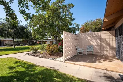  513 Shady Ln #B, El Cajon, CA 92021 - Photo 3