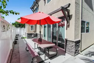 2114 Felspar, San Diego, CA 92109 - Photo 15