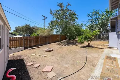  625 Corona Ct, Vista, CA 92081 - Photo 35