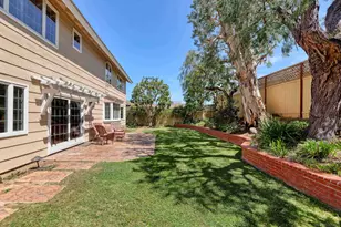 8745 Robinhood Ln, La Jolla, CA 92037 - Photo 23