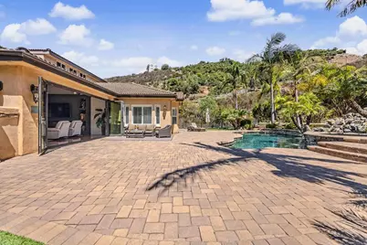  708 Vista Canyon, Vista, CA 92084 - Photo 23