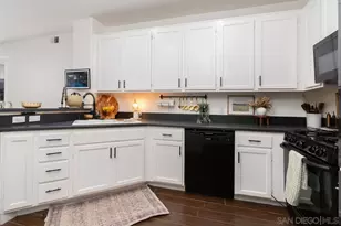 1373 Cassiopeia Ln, San Diego, CA 92154 - Photo 7