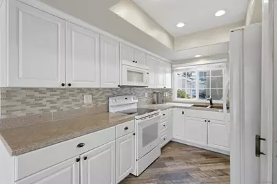  2993 Lexington Circle, Carlsbad, CA 92010 - Photo 21