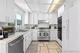 1576 Lorraine, Encinitas, CA 92024 - Photo 13