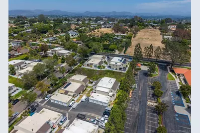  1129 Woodlake Drive, Encinitas, CA 92007 - Photo 35