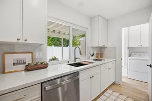 1129 Woodlake Dr, Encinitas, CA 92007 - Photo 3
