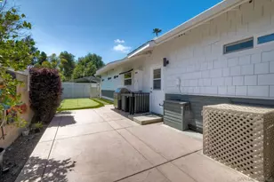1011-13 Knowles Ave, Carlsbad, CA 92008 - Photo 17