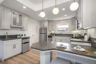 1027-29 Knowles Ave, Carlsbad, CA 92008 - Photo 9