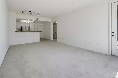  4175 Executive Dr #G205, La Jolla, CA 92037 - Photo 5