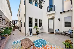 2985 Farragut Rd, San Diego, CA 92106 - Photo 9