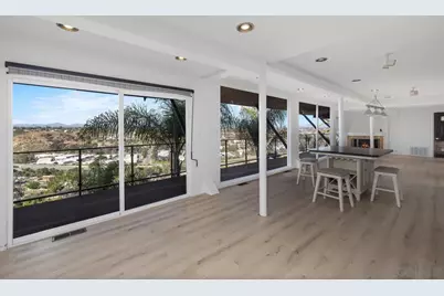  5713 Desert View Drive, La Jolla, CA 92037 - Photo 9