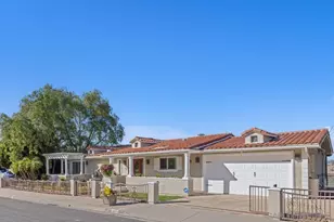 5713 Desert View Dr, La Jolla, CA 92037 - Photo 3