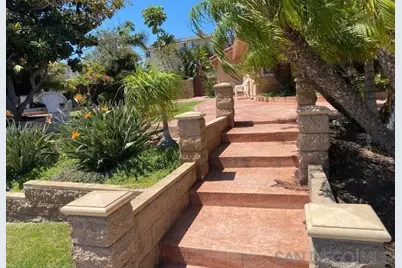 387 Bay Leaf Dr, Chula Vista, CA 91911 - Photo 3