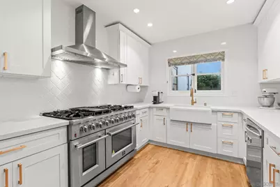  2318 Plum St, San Diego, CA 92106 - Photo 25