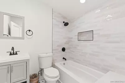  2318 Plum St, San Diego, CA 92106 - Photo 55