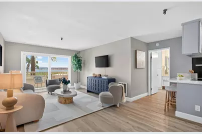  3991 Crown Point Dr #112, San Diego, CA 92109 - Photo 13