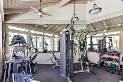  3991 Crown Point Dr #112, San Diego, CA 92109 - Photo 31