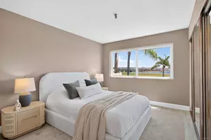 3991 Crown Point Dr, San Diego, CA 92109 - Photo 21