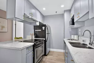 3991 Crown Point Dr, San Diego, CA 92109 - Photo 15
