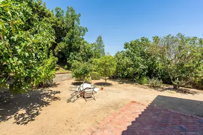  200 San Miguel Drive, Placentia, CA 92870 - Photo 43