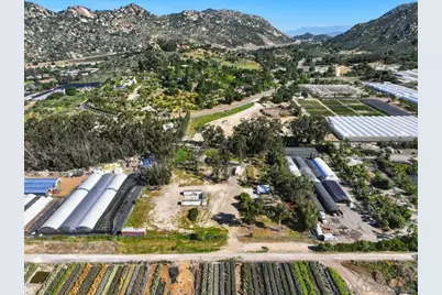  5461 Rainbow Creek, Fallbrook, CA 92028 - Photo 35
