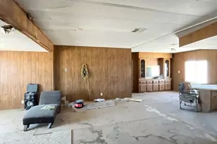 1055 Calle De Amistad, El Mirage, CA 92301 - Photo 67