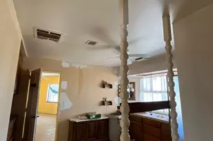1055 Calle De Amistad, El Mirage, CA 92301 - Photo 17