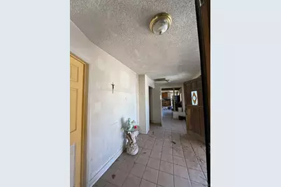 1055 Calle De Amistad, El Mirage, CA 92301 - Photo 45