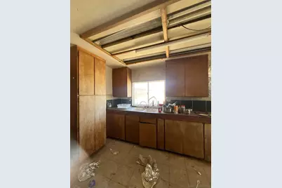  1055 Calle De Amistad, El Mirage, CA 92301 - Photo 3