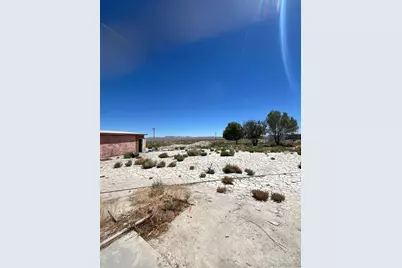  1055 Calle De Amistad, El Mirage, CA 92301 - Photo 65