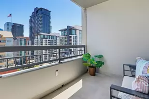 300 W Beech St, San Diego, CA 92101 - Photo 15