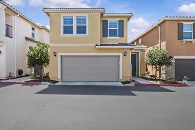  41917 Zafra St, Murrieta, CA 92562 - Photo 3