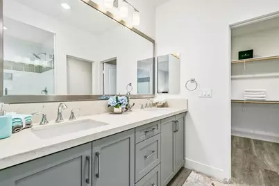  347 Oak Ave, Carlsbad, CA 92008 - Photo 13