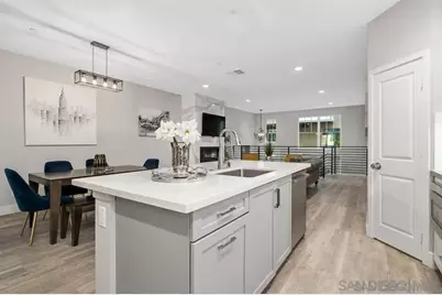  347 Oak Ave, Carlsbad, CA 92008 - Photo 37