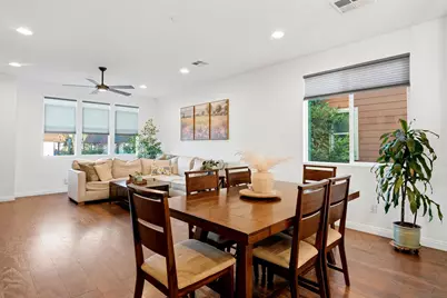  325 Royal #608, Escondido, CA 92025 - Photo 13