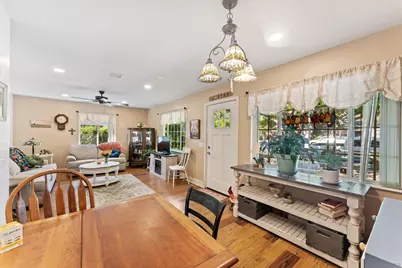  127 W 11th, Escondido, CA 92025 - Photo 9