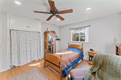 127 W 11th, Escondido, CA 92025 - Photo 19