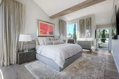  911 9th St, Coronado, CA 92118 - Photo 17